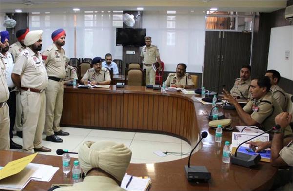 police personnel suggested to the authorities to keep a check