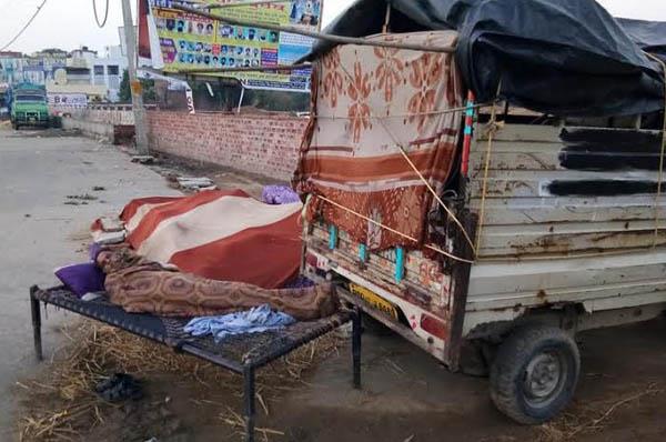 the failure of the municipal council to remove illegal encroachments