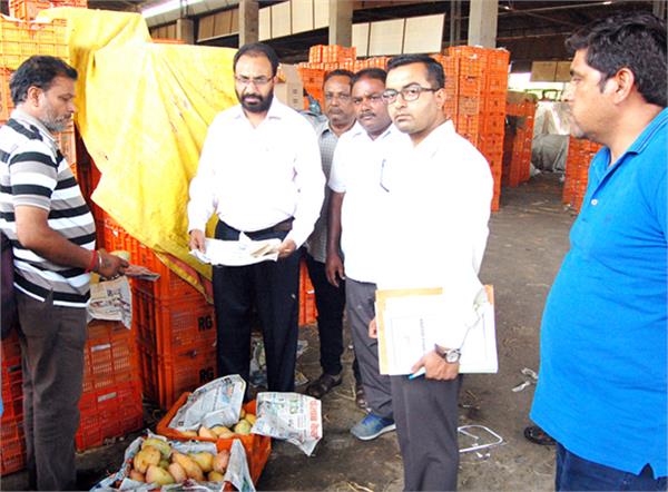 health department raided vegetable and fruit market