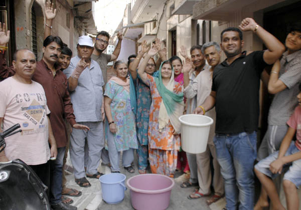 ਪਾਣੀ ਦੀ ਬੂੰਦ-ਬੂੰਦ ਨੂੰ ਤਰਸਣ ਲੱਗੇ ਨਵਾਂਕੋਟ ਦੇ ਲੋਕ