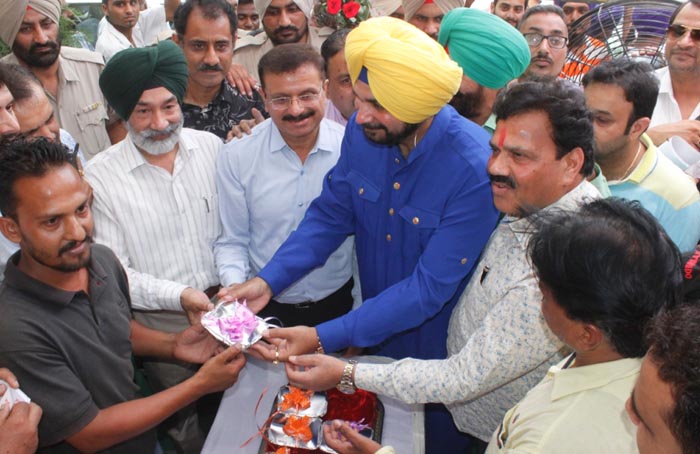 ਗੁਰੂ ਨਾਨਕ ਦੇਵ ਹਸਪਤਾਲ ''ਚ ਸਾਂਝੀ ਰਸੋਈ ਦੀ ਸ਼ੁਰੂਆਤ