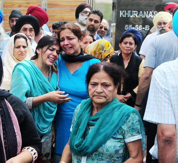 ਮਾਂ ਨੇ ਦਿੱਤੀ ਚਿਤਾਵਨੀ-ਕੇਸ ਦਰਜ ਨਾ ਹੋਇਆ ਤਾਂ ਨਹੀਂ ਹੋਵੇਗਾ ਅੰਤਿਮ ਸੰਸਕਾਰ