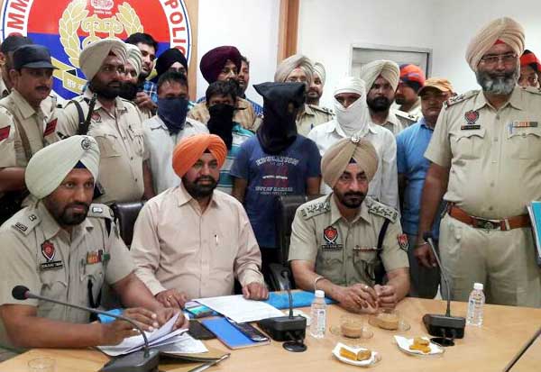 ਸਾਬਕਾ ਸਰਪੰਚ ਤੇ ਸੂਬਾ ਭਾਜਪਾ ਦੇ ਮੈਂਬਰ ਸਮੇਤ 4 ਗ੍ਰਿਫਤਾਰ