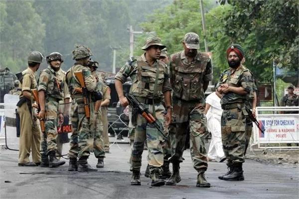 crpf in jammu and kashmir s kulgam and terrorists attack near army camp