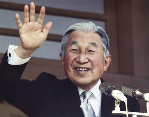 emperor akihito to become 1st monarch to abdicate in 200 years in japan