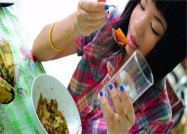 drinking water immediately after eating may be deadly