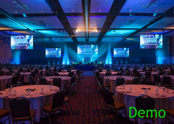 ਕ੍ਰਿਕਟ ਦਾ ਅਜਿਹਾ ਜਨੂੰਨ ਕਿ ਵਿਆਹ ਦੀਆਂ ਖੁਸ਼ੀਆਂ ਨੂੰ ਭੁੱਲ ਮੈਚ ''ਚ ਰੁੱਝੇ ਬਾਰਾਤੀ