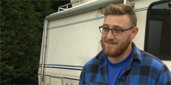 lucky streak  mother and son both survive lightning strikes