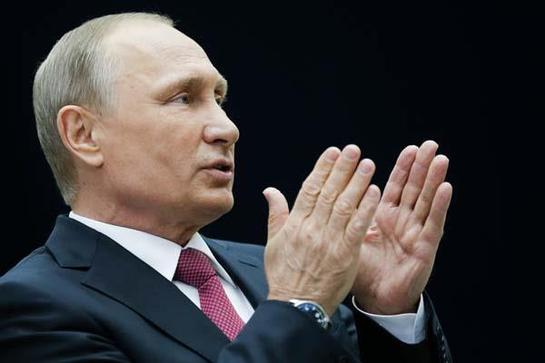russia s government is free to complete the land 