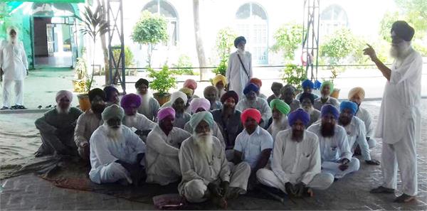 farmers protest