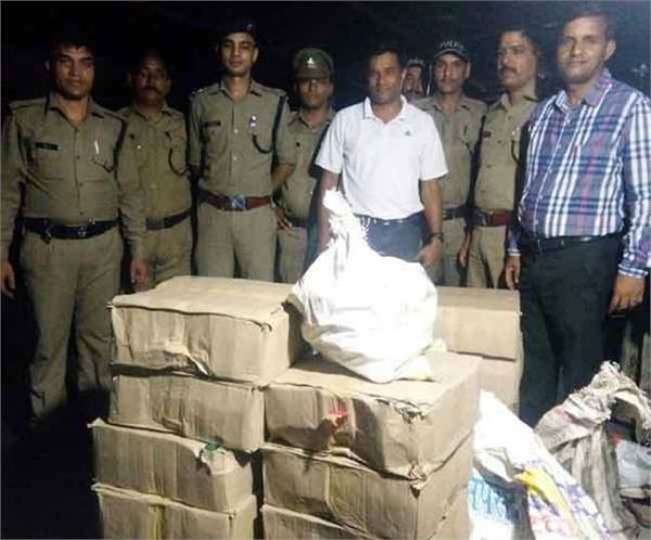 the house was built in the tunnel  the police saw it and went on wondering