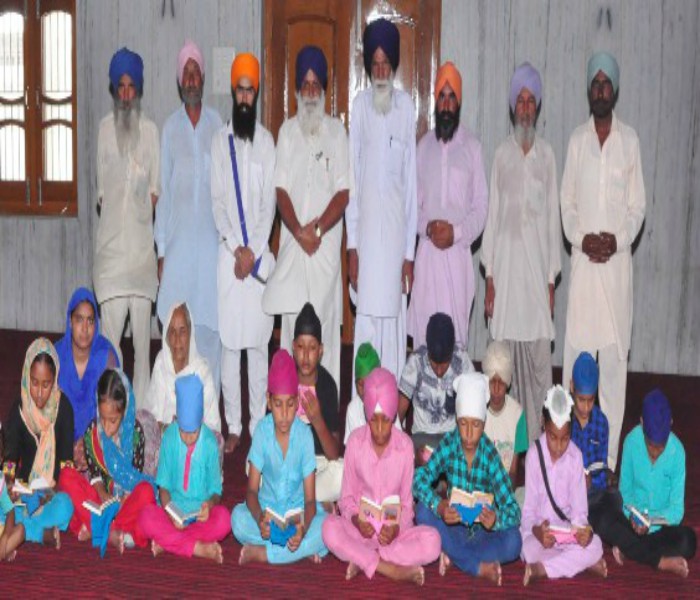 ਬੱਛੋਆਣਾ ਵਿਖੇ ਕੈਂਪ ਦੌਰਾਨ ਬੱਚਿਆਂ ਨੂੰ ਸ਼ੁੱਧ ਗੁਰਬਾਣੀ ਉਚਾਰਨ ਦੀ ਦਿੱਤੀ ਗਈ ਸਿਖਲਾਈ