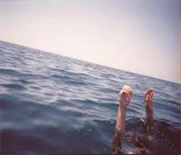 death due to drowning in child  s canal