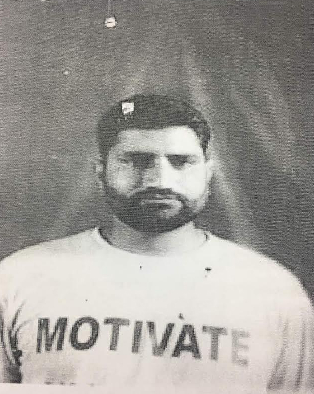 ਬਟਾਲਾ 'ਚ ਪੇਸ਼ੀ ਲਈ ਲਿਆਂਦੇ ਗੈਂਗਸਟਰ ਨੂੰ ਸ਼ਰੇਆਮ ਛੁਡਵਾ ਕੇ ਲੈ ਗਏ ਸਾਥੀ