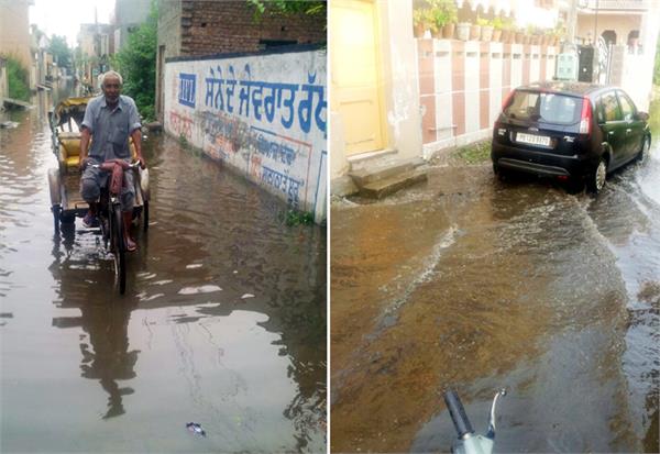 sewerage overflow of dashmesh colony