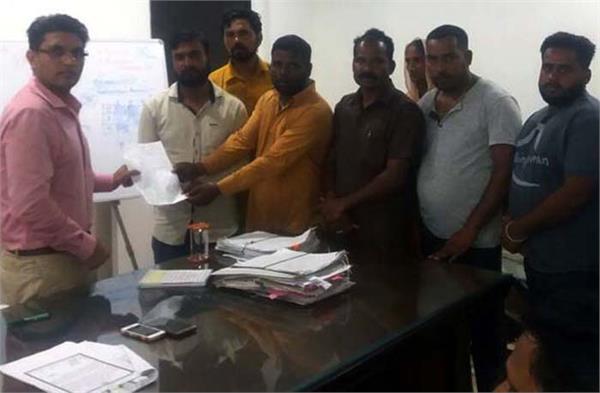 strike workers strike by non payment of salaries