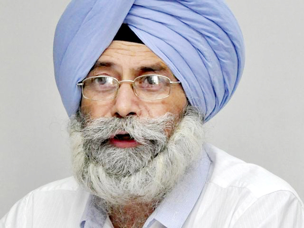 ਫੂਲਕਾ ਦੇ ਅਸਤੀਫੇ ਨਾਲ ਘੁਸਰ-ਮੁਸਰ ਸ਼ੁਰੂ