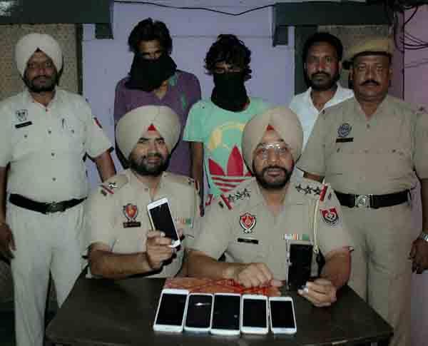 controlling 2 different actors