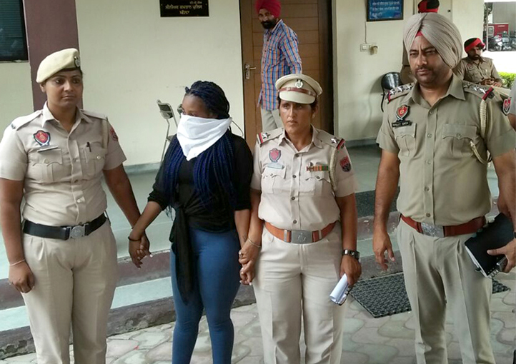 ਸਮਰਾਲਾ ਪੁਲਸ ਵਲੋਂ ਨੀਗਰੋ ਲੜਕੀ ਹੈਰੋਇਨ ਸਮੇਤ ਗ੍ਰਿਫਤਾਰ