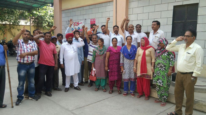 ਬੀ. ਐੱਸ. ਐੱਨ. ਐੱਲ. ਕਾਮਿਆਂ ਵੱਲੋਂ ਗੇਟ ਰੈਲੀ