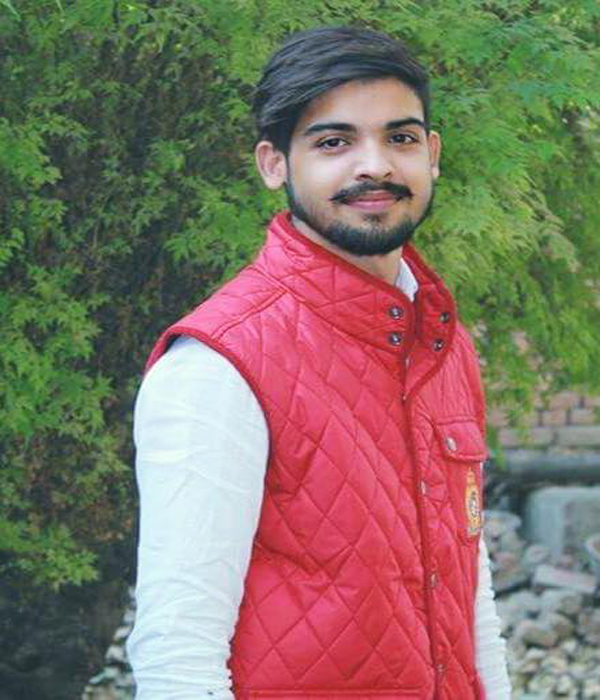 ਕੋਟਕਪੂਰਾ ''ਚ ਗੈਂਗਸਟਰ ਲਵੀ ਦਿਓੜਾ ਨੂੰ ਕਤਲ ਕਰਨ ਵਾਲਾ ਭੋਲਾ ਸ਼ੂਟਰ ਗ੍ਰਿਫਤਾਰ, ਸਾਹਮਣੇ ਆਇਆ ਪੂਰਾ ਸੱਚ (ਤਸਵੀਰਾਂ)