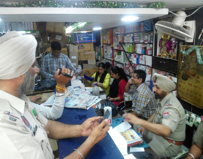 ਦਿਲਕੁਸ਼ਾ ਮਾਰਕੀਟ 'ਚ ਫਿਰ ਹੋਈ ਛਾਪੇਮਾਰੀ