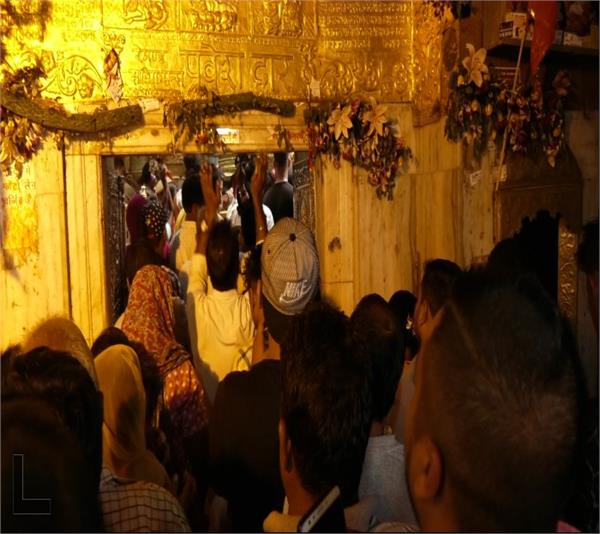 chintparunni devotees