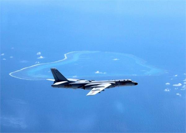 american bombers loaded on the south china sea