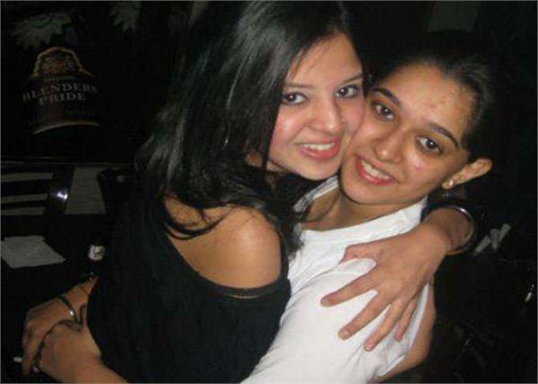bachelor  s life of dhoni  s wife enjoyed so much fun