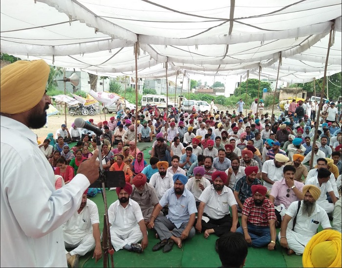 ਸੂਬੇ ਭਰ ਦੇ ਅਧਿਆਪਕਾਂ ਵੱਲੋਂ ਸਿੱਖਿਆ ਮੰਤਰੀ ਦੇ ਹਲਕੇ 'ਚ ਧਰਨਾ, ਕੋਠੀ ਦਾ ਵੀ ਕਰਨਗੇ ਘਿਰਾਓ