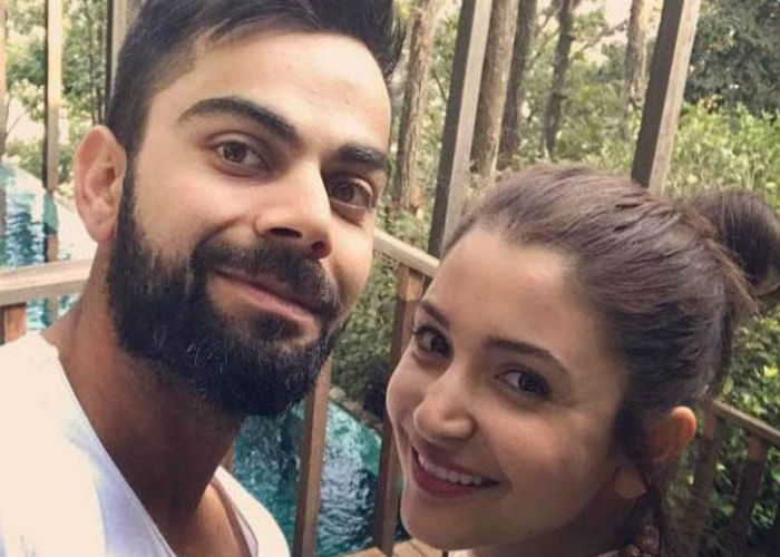 ਸ਼੍ਰੀਲੰਕਾ ਦੌਰੇ ਤੋਂ ਪਹਿਲਾਂ ਅਨੁਸ਼ਕਾ ਨਾਲ ਅਮਰੀਕਾ 'ਚ ਸਮਾਂ ਬਿਤਾ ਰਹੇ ਹਨ ਵਿਰਾਟ ਕੋਹਲੀ!!