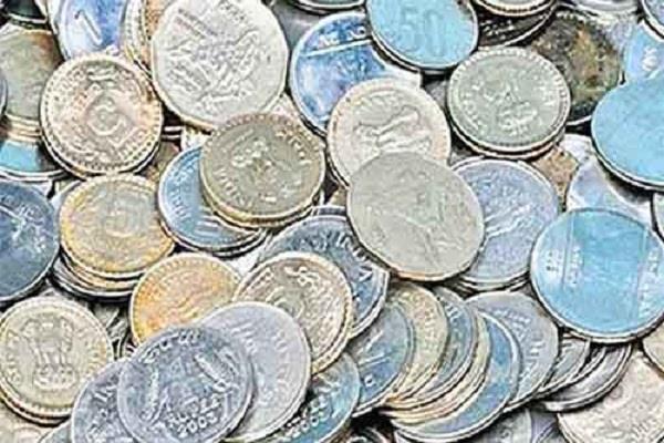 the issue of not collecting the coins in the banks rose in the rajya sabha