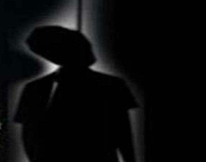 ਚਾਰ ਮਹੀਨਿਆਂ ''ਚ 12ਵੇਂ ਕਿਸਾਨ ਨੇ ਲਗਾਇਆ ਮੌਤ ਨੂੰ ਗਲੇ, ਪੱਖੇ ਨਾਲ ਫਾਹਾ ਲੈ ਕੇ ਕੀਤੀ ਖੁਦਕੁਸ਼ੀ