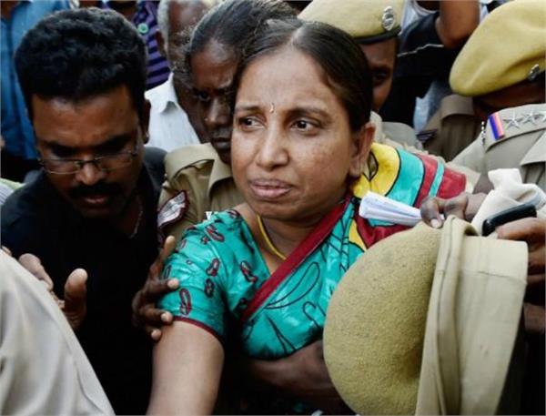 nalini seeks 6 months leave for daughter  s marriage