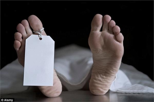four deaths due to respiratory failure in cleaning of septic tank in delhi