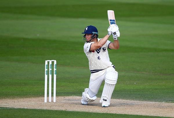 this record made by the english player made three consecutive centuries  