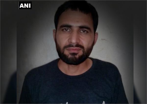 security forces arrested an afghan national from baramulla