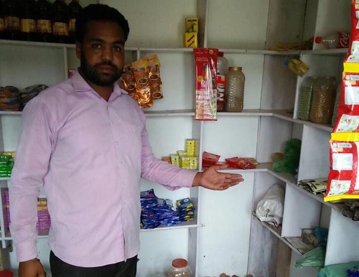 ਚੋਰਾਂ ਨੇ ਕਰਿਆਨੇ ਦੀਆਂ ਦੁਕਾਨਾਂ ਦੇ ਸ਼ਟਰ ਤੋੜੇ