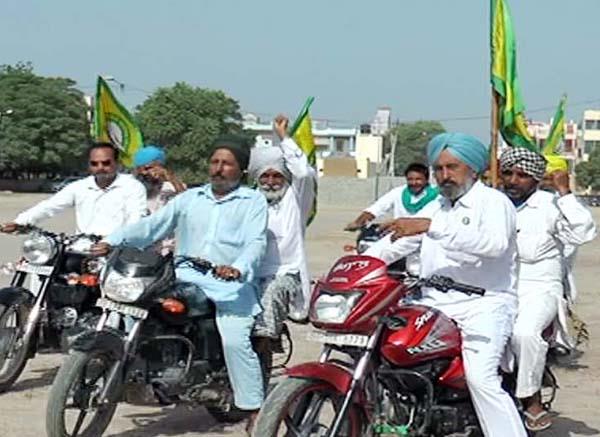 bhakiyu flagged the flag in different villages