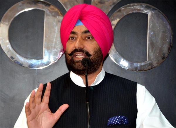 badal and caption friendly match