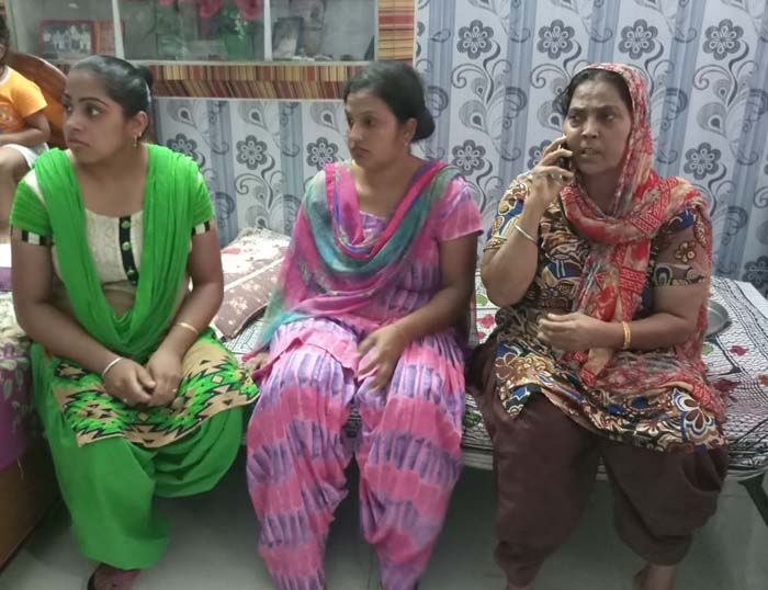 ਲੁਟੇਰੇ ਔਰਤ ਦੀ ਚੇਨ ਝਪਟ ਕੇ ਫਰਾਰ