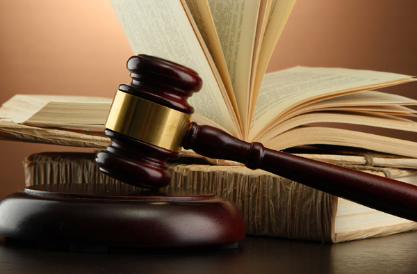 ਪਤੀ ਨੂੰ ਖੁਦਕੁਸ਼ੀ ਲਈ ਮਜਬੂਰ ਕਰਨ ਦੇ ਦੋਸ਼ ''ਚ ਪਤਨੀ ''ਤੇ ਕੇਸ ਦਰਜ