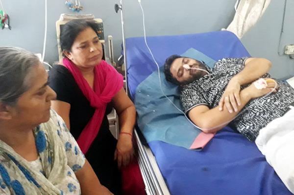 the person poisoned in the court