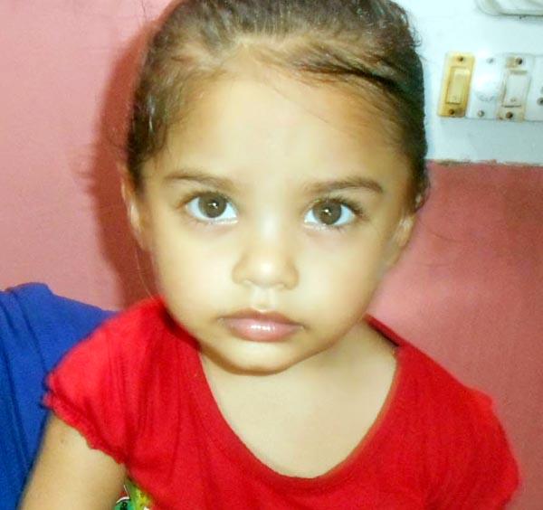 cash on 50 gold and looted by threatening to kill a 13 year old girl