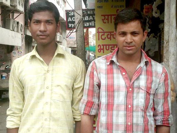 cash on mobile phones at gunpoint