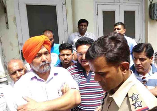 mansa police raided pesticide shops