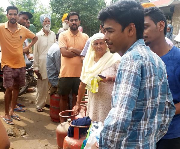 home gas cylinders due to domestic gas supply