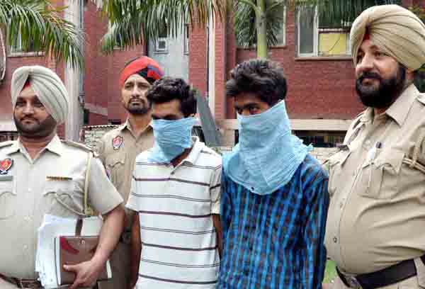 ਬੱਸ ਸਟੈਂਡ ''ਚ ਚੋਰੀ ਕਰਨ ਵਾਲੇ ਦੋ ਕਾਬੂ