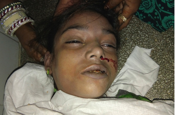 ਬੱਚੀ ਦੀ ਮੌਤ ਤੋਂ ਬਾਅਦ ਪਰਿਵਾਰਕ ਮੈਂਬਰਾਂ ਨੇ ਕੀਤੀ ਨਾਅਰੇਬਾਜ਼ੀ