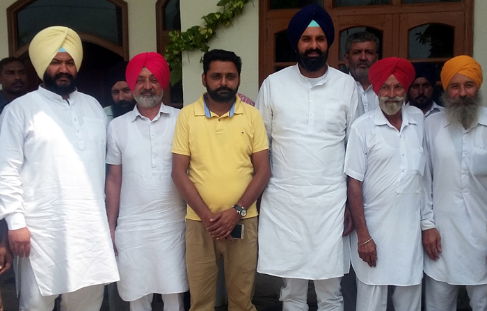ਅਕਾਲੀ-ਭਾਜਪਾ ਗਠਜੋੜ ਵੱਲੋਂ ਦਿੱਤੀਆਂ ਸਹੂਲਤਾਂ ਨੂੰ ਵੀ ਕਾਂਗਰਸ ਸਰਕਾਰ ਖੋਹਣ ਲੱਗੀ : ਮਜੀਠੀਆ